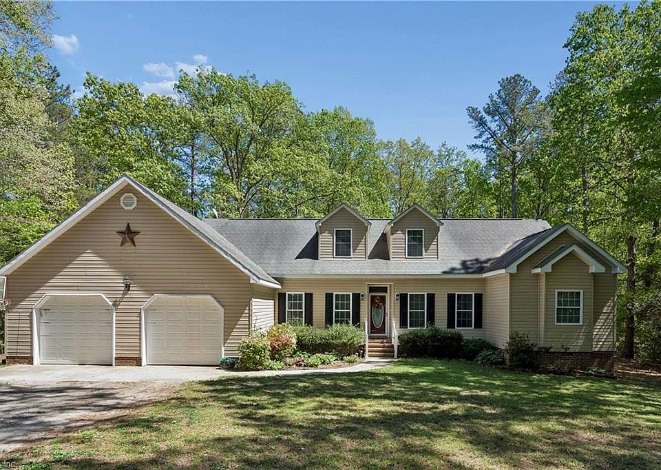 1st image of 10107 Woods Creek Ln