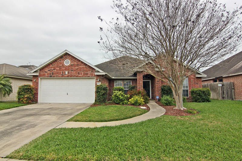 1st image of 5910 Regency Dr