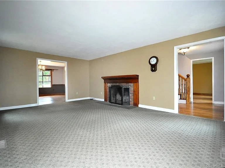 706 Maple St — Photo 15