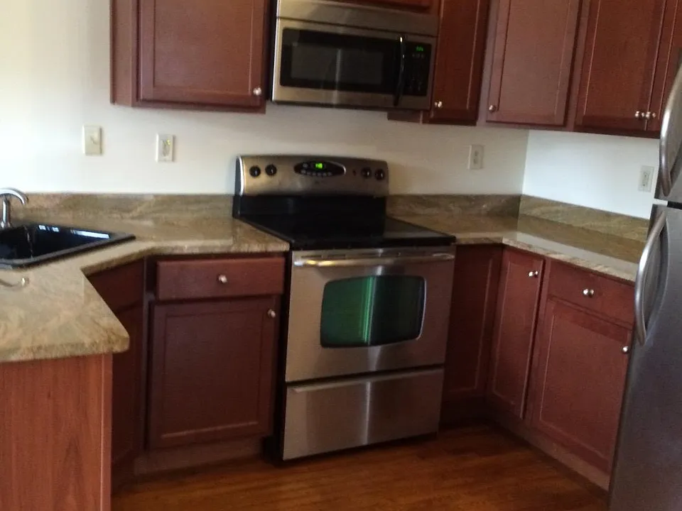 23 N Pearl St #3C