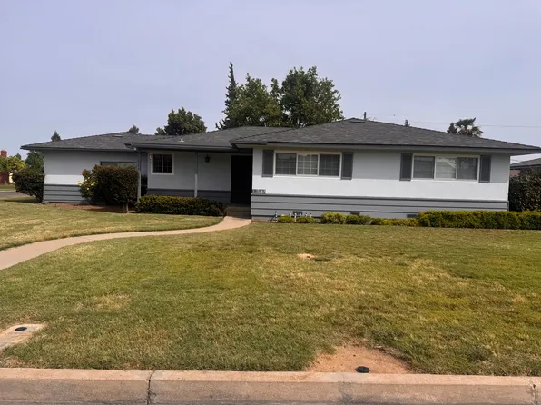 1521 Roberts Ave, Madera, CA 93637
