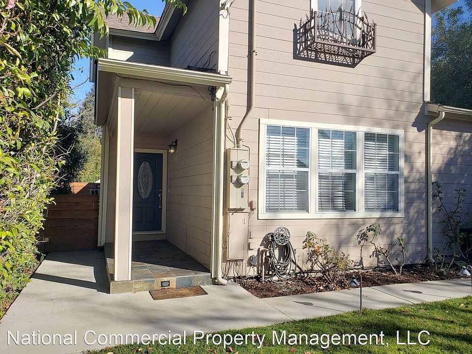 1st image of 638 N San Pedro St Unit 638