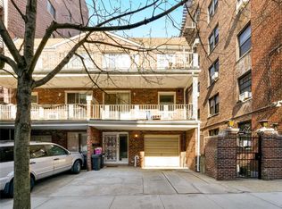 6517 Booth St, Rego Park, NY 11374
