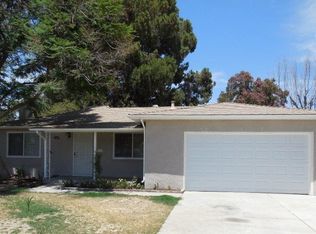 1602 W Robinson Ave, Fresno, CA 93705