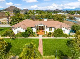 32490 Avalon Ln, Menifee, CA 92584