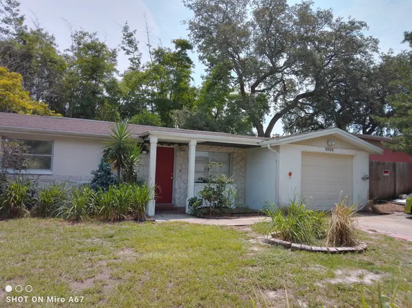 9400 Gray Fox Ln, Port Richey, FL 34668
