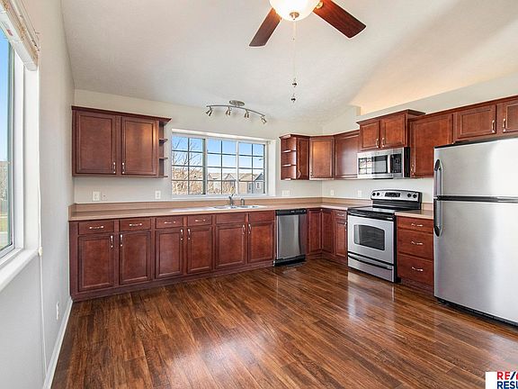 3rd image of 5156 N Hws Cleveland Blvd