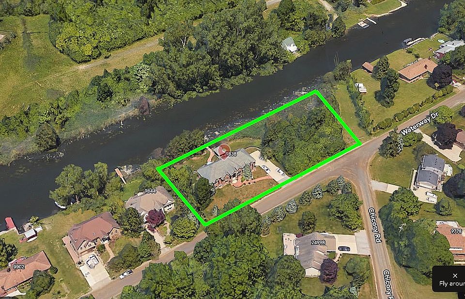 2nd image of 9838 Waterway Dr
