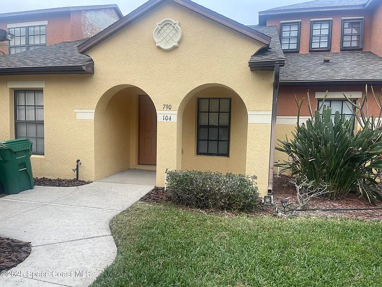 790 Luminary Cir #104 — Photo 12