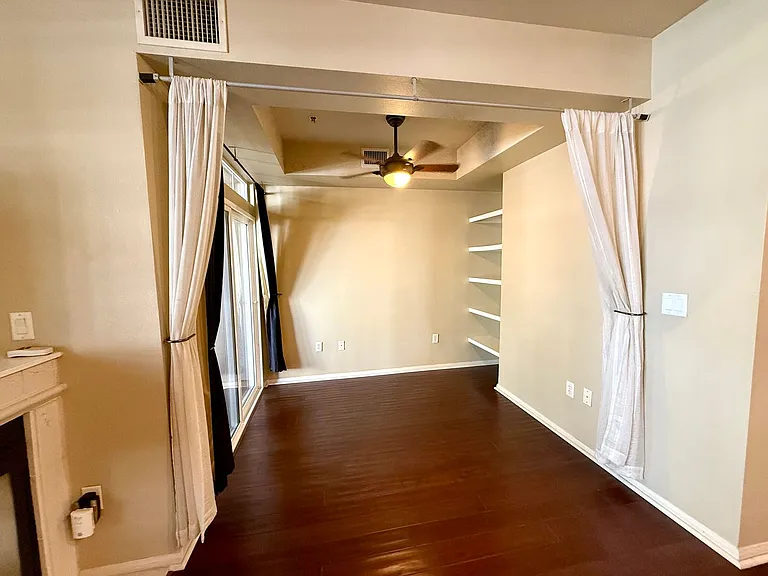 2400 5th Ave #219 — Photo 12