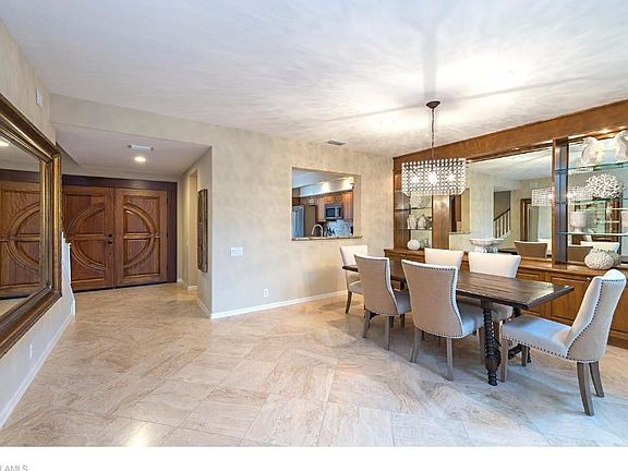 2nd image of 2968 Lone Pine Ln