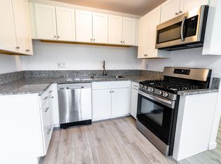 18404 Vincennes St #3355106C7, Northridge, CA 91325