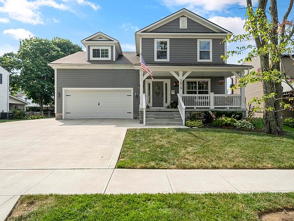 2nd image of 3879 Santa Maria Dr