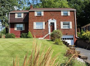 1596 Riverside Dr, Verona, PA 15147