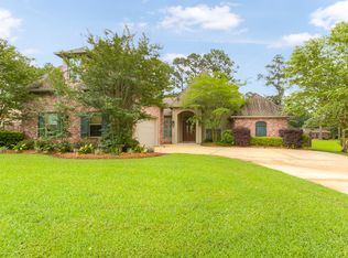 69 Victorian Ln, Mandeville, LA 70471