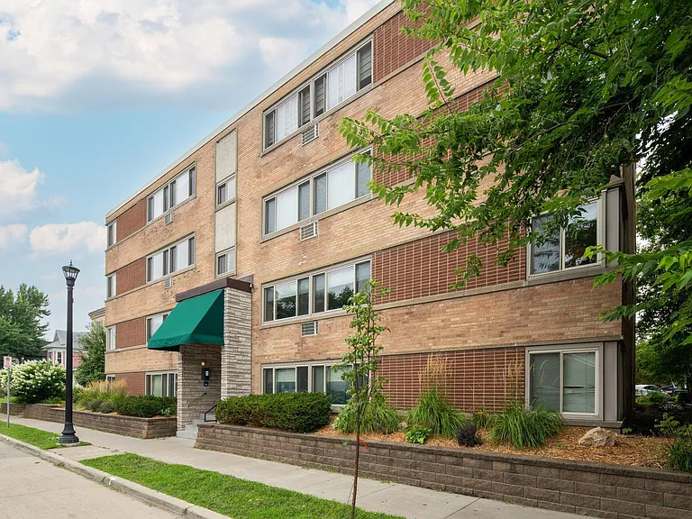 3120 Hennepin Ave #205 — Photo 15