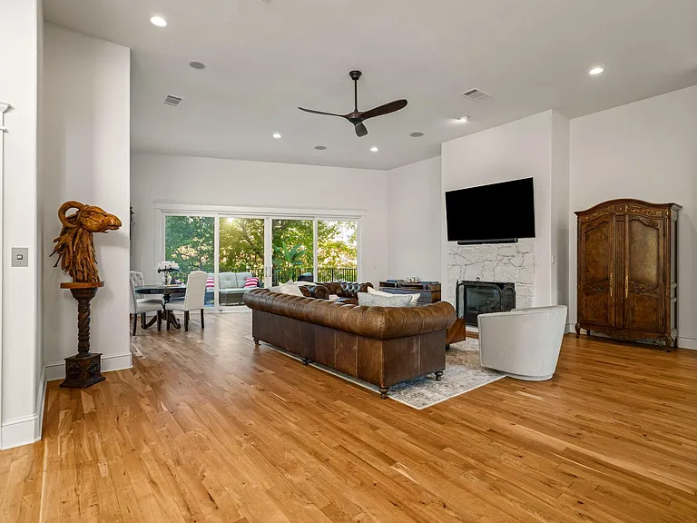 1231 Parkway #B — Photo 14