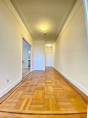 4th image of 25 Eastern Pkwy #6CC