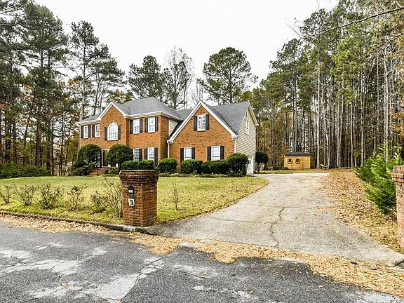 2nd image of 1070 Larosa Dr