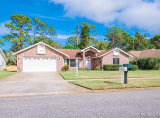 217 Meadow Lake Dr, Edgewater, FL 32141