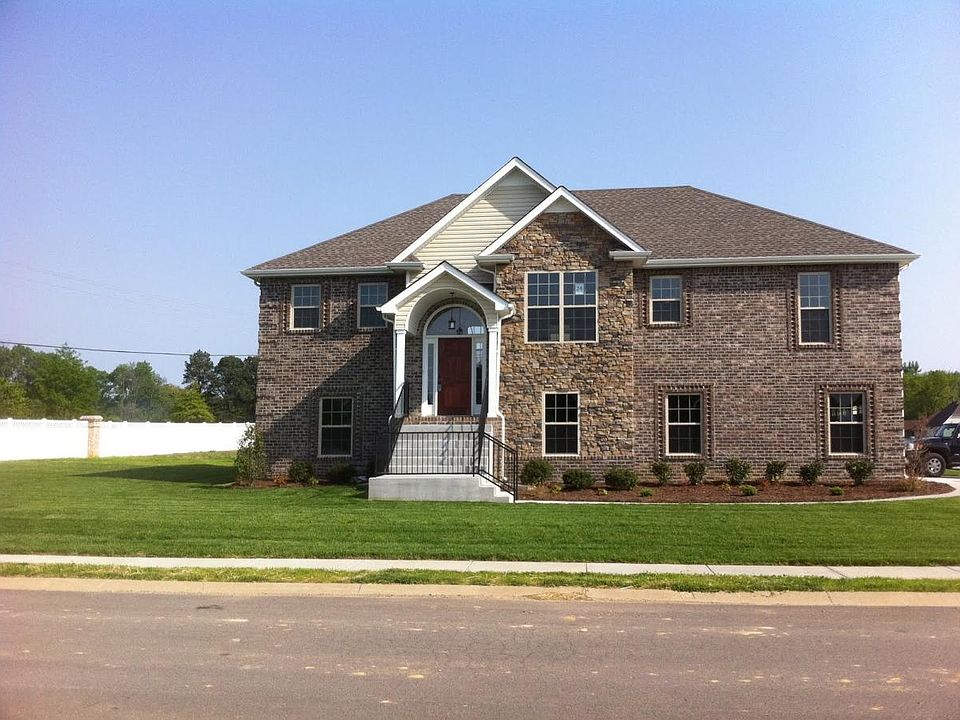 1st image of 697 Richards Dr