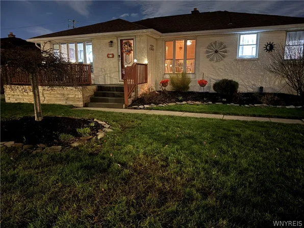31 Santin Dr, Cheektowaga, NY 14225