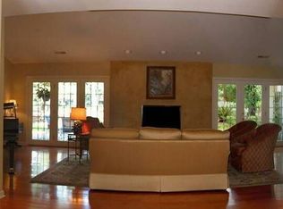 42 Monastery Rd, Savannah, GA 31411