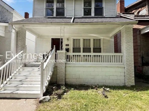 5236 S Clarendon St, Detroit, MI 48204