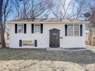 5825 Suburban Dr, Indianapolis, IN