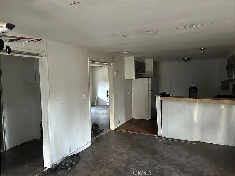 14435 Skyway — Photo 4
