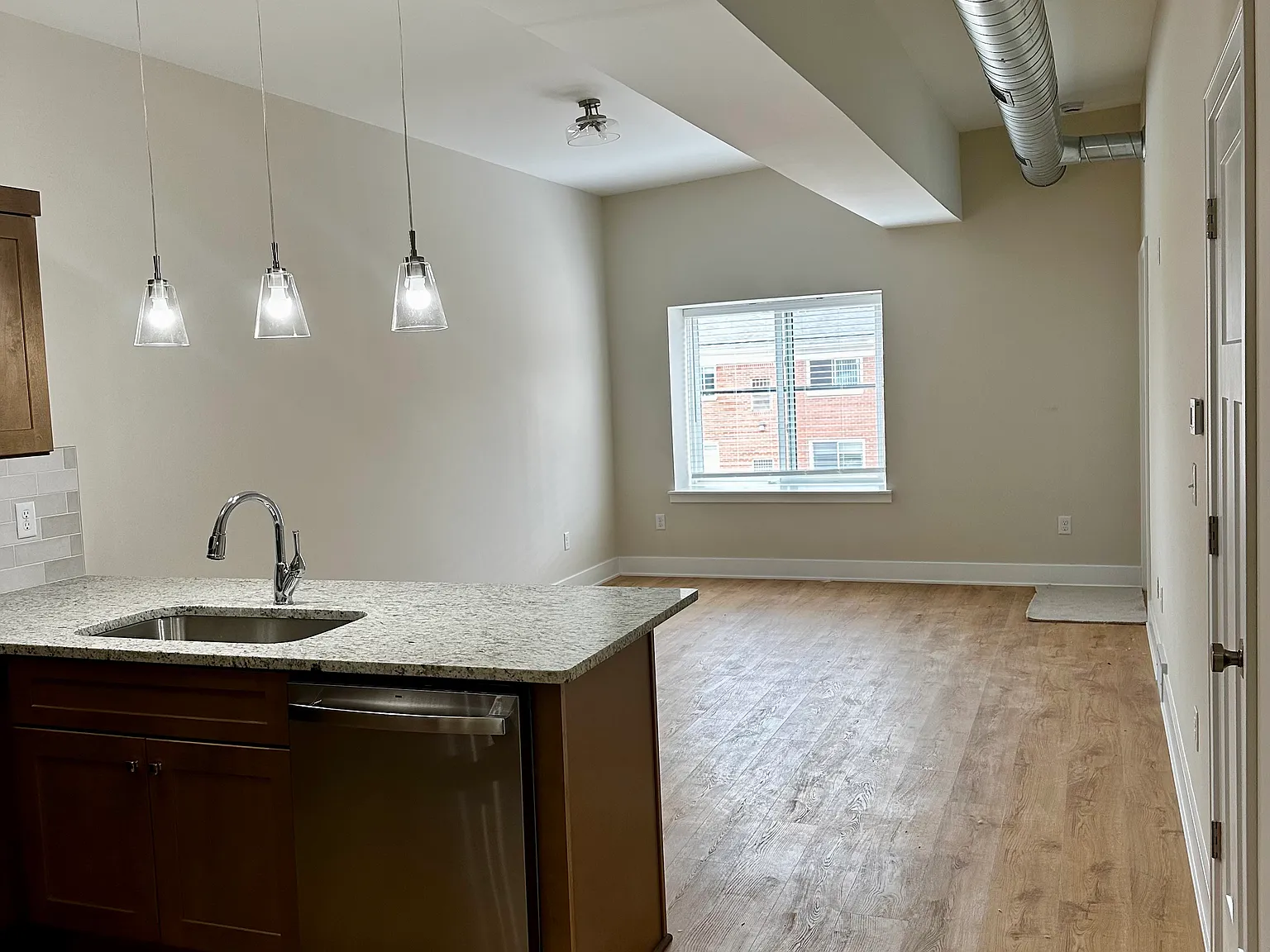 1 bed, $1,550 — Photo 4