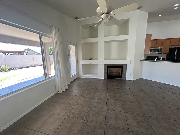 3861 E Redfield Ct — Photo 10