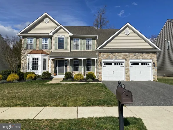 102 Willow Oak Blvd, Bear, DE 19701