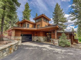 8615 Huntington Ct, Truckee, CA 96161
