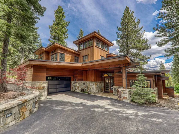 8615 Huntington Ct, Truckee, CA 96161