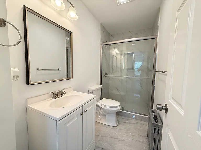 81 Alder St — Photo 6