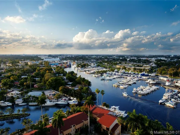 1871 NW South River Dr Unit 1904, Miami, FL 33125