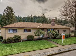 15908 SE Rhine St, Portland, OR 97236