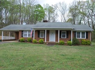334 Brookwood Dr, Granite Quarry, NC 28146