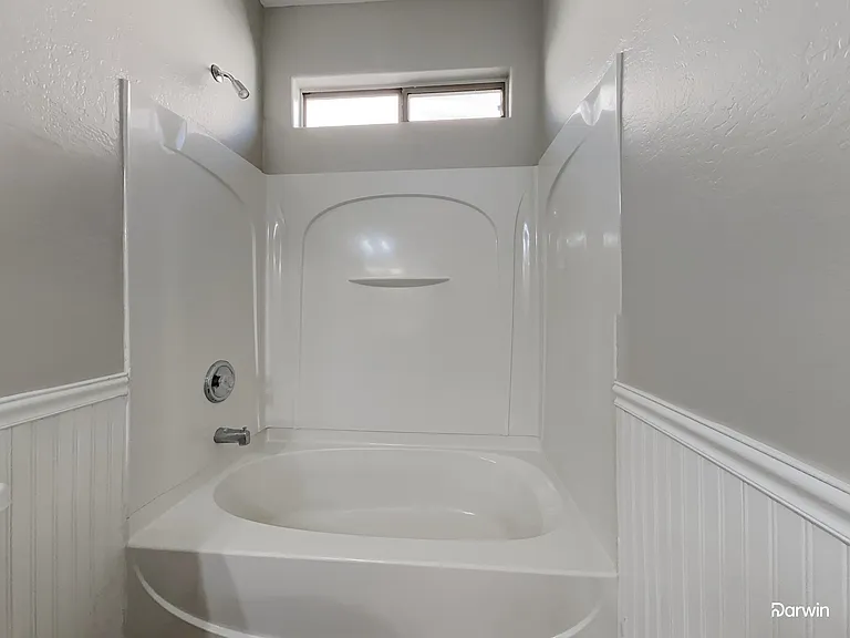 329 E Diamond Trl — Photo 10