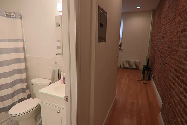 Rented by PMG Real Estate  | media 19