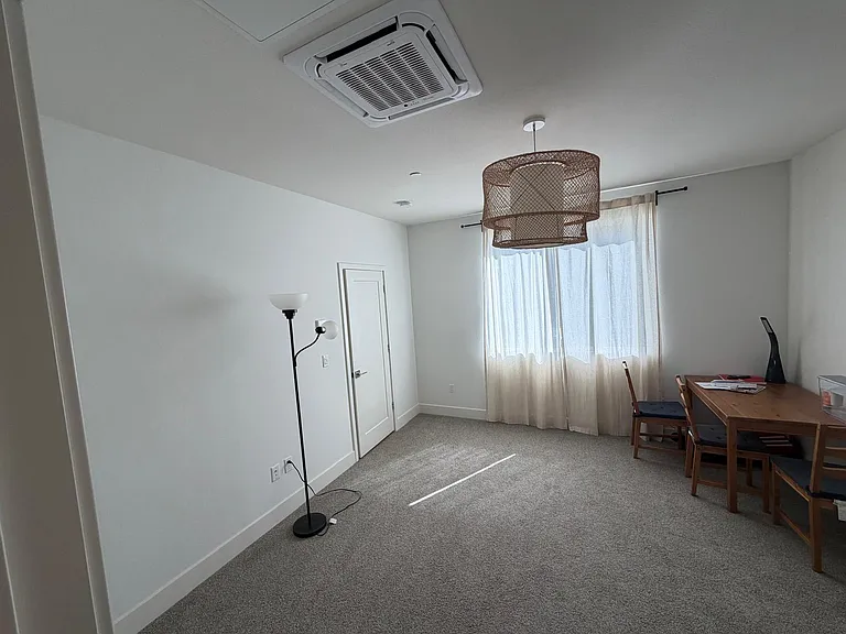 37713 Bay Breeze St — Photo 3