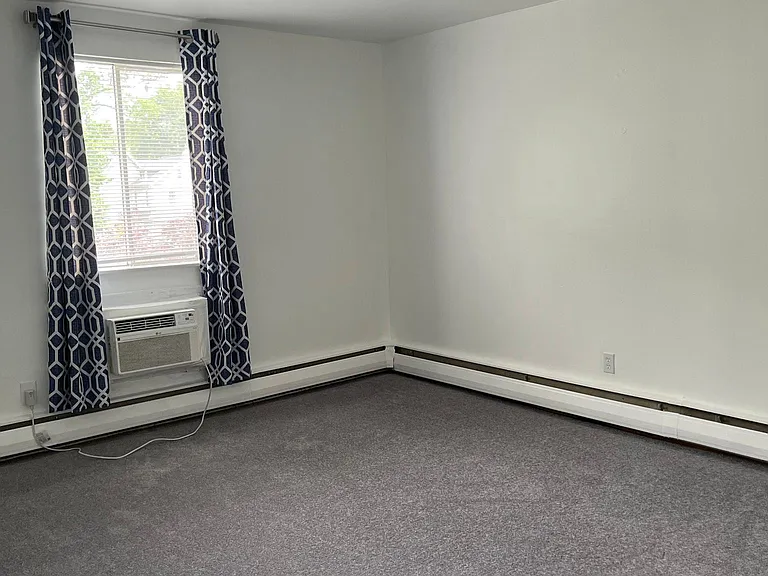 120 Saint Charles St #8 — Photo 12