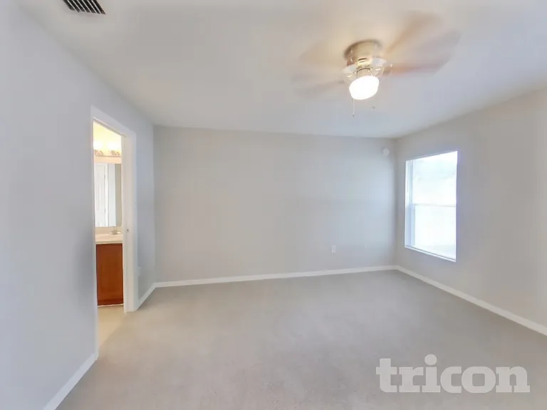 4739 Acorn Dr — Photo 6