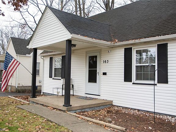 3rd image of 163 Parkgate Ave