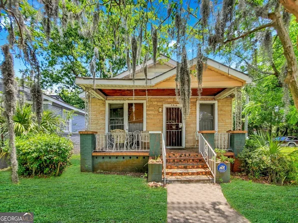 2314 Hopkins St, Savannah, GA 31415