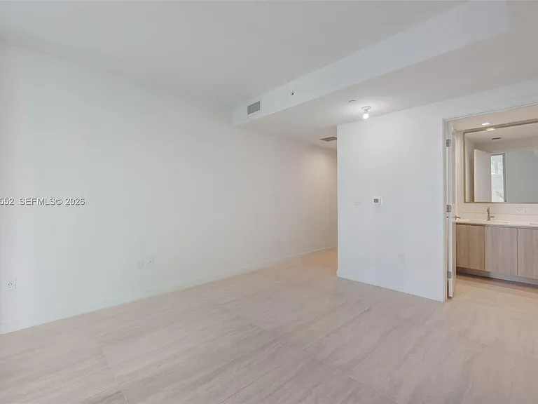 77 SE 5th St #3205 — Photo 5
