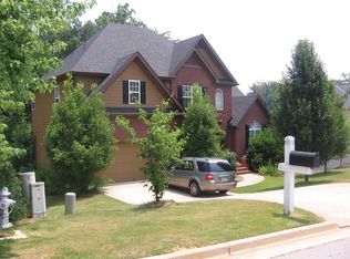 6005 Lake Windsor Pkwy, Buford, GA 30518