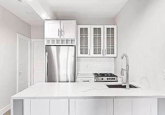 2nd image of 60 Somers St #4B