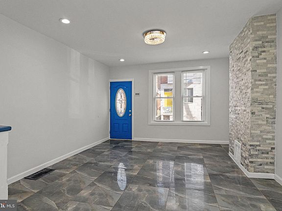 3rd image of 2604 Wilder St